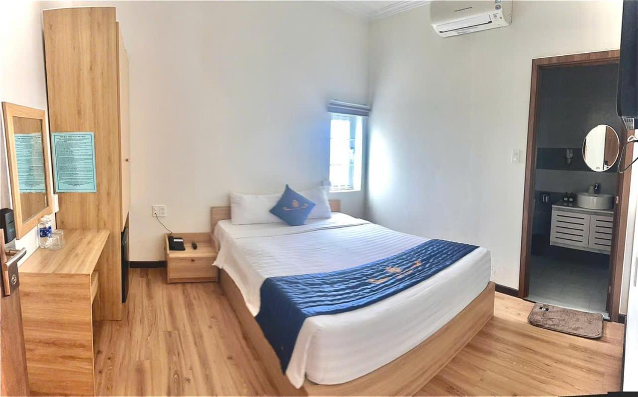 Huy Dat Hotel Фантхьет Экстерьер фото