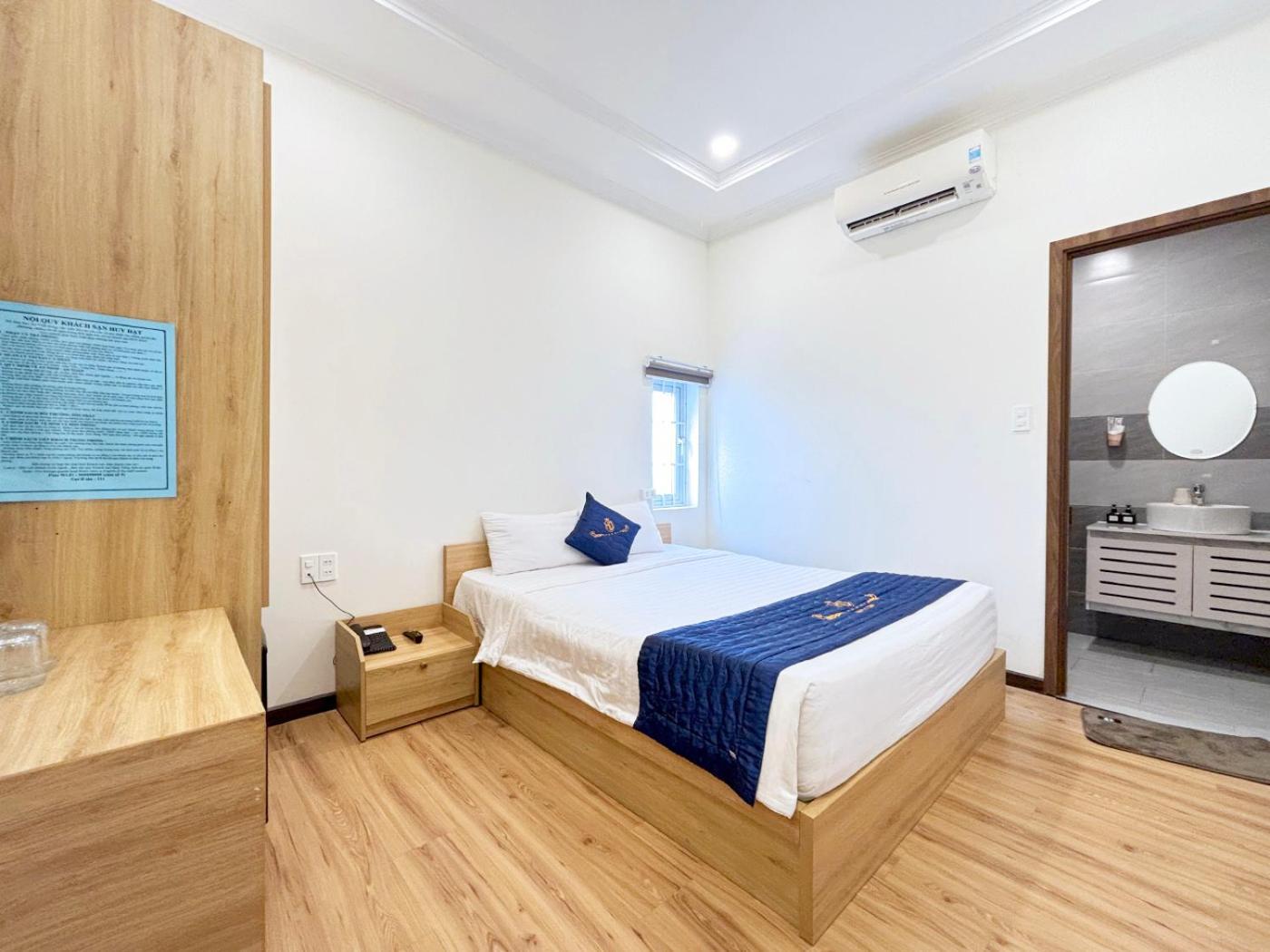 Huy Dat Hotel Фантхьет Экстерьер фото